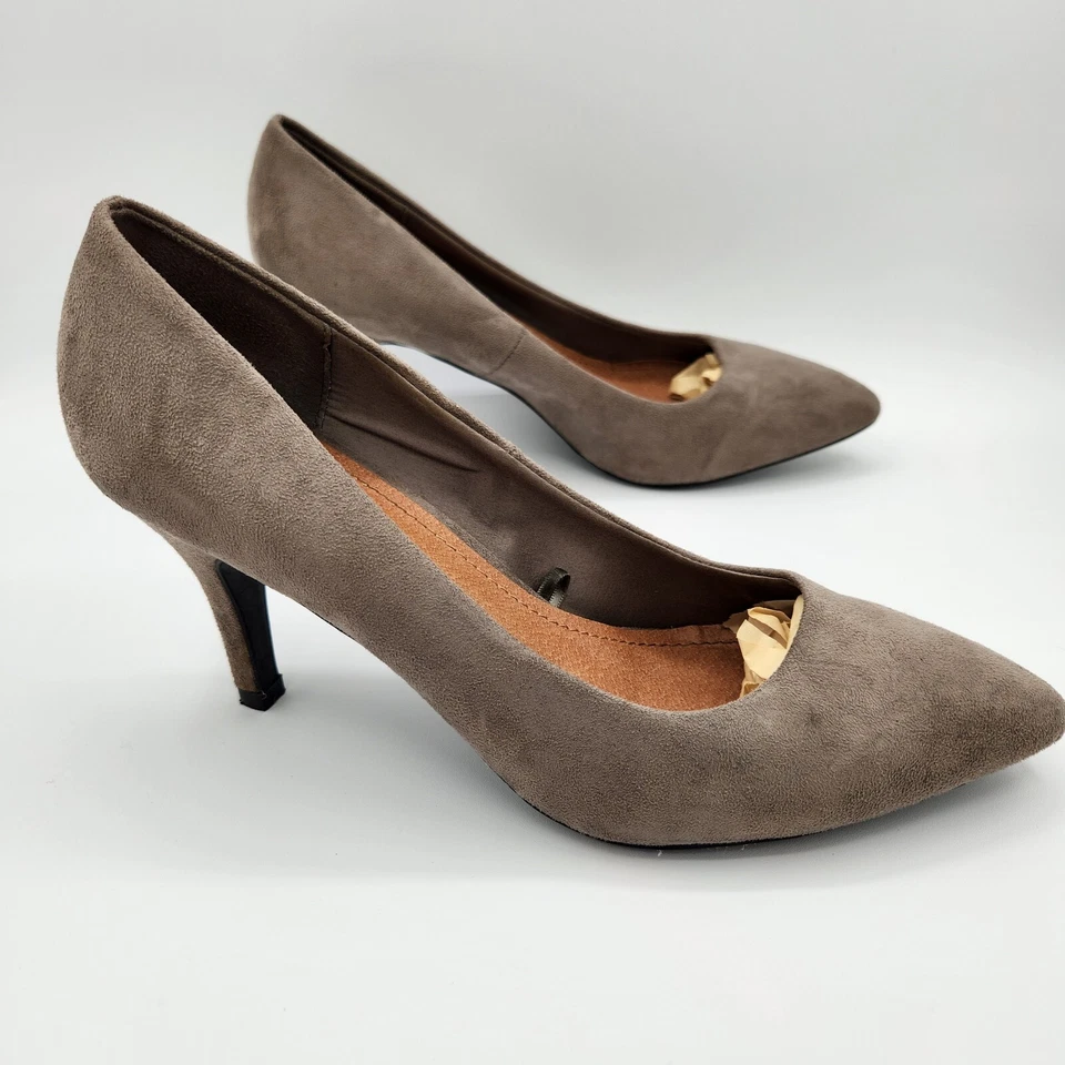 Zapatos de salón con plataforma de charol sintético para mujer talla 8 Forever 21 Foto 4 de 4