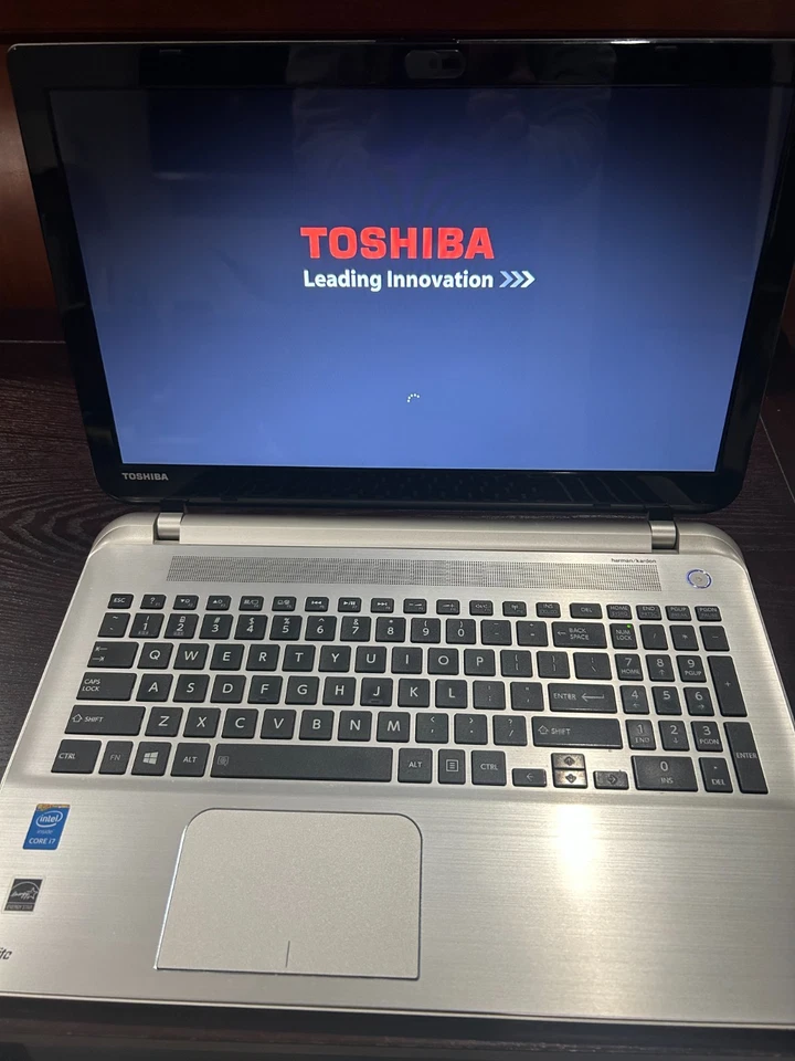 Toshiba S55-B5280 Satellite i7-4510U/ 2.0GHz/ 12GB Ram/ Windows 10 - Image 2 of 4