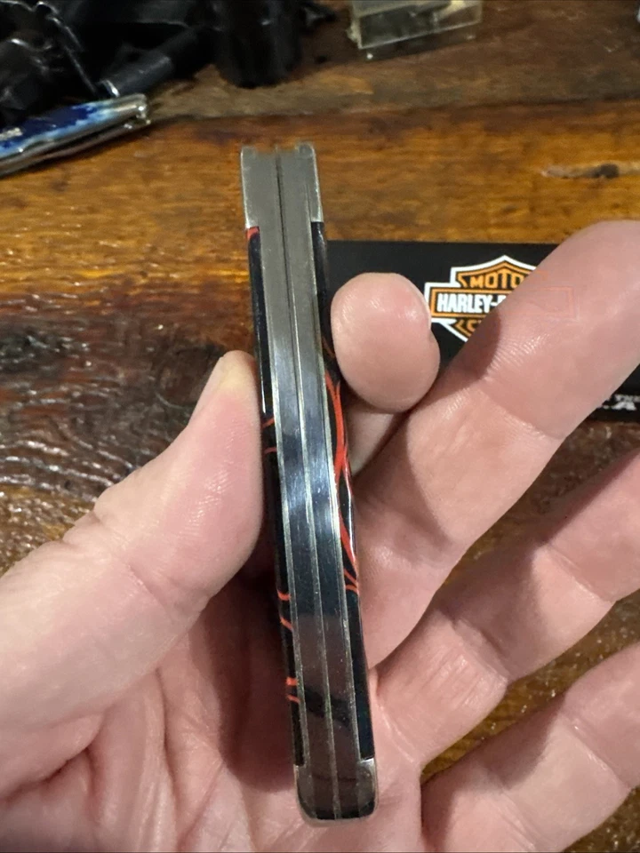 Cuchillo trampero Case 10254SS lava Harley Davidson. Hecho en USA 2014. Caja W. Foto 4 de 4