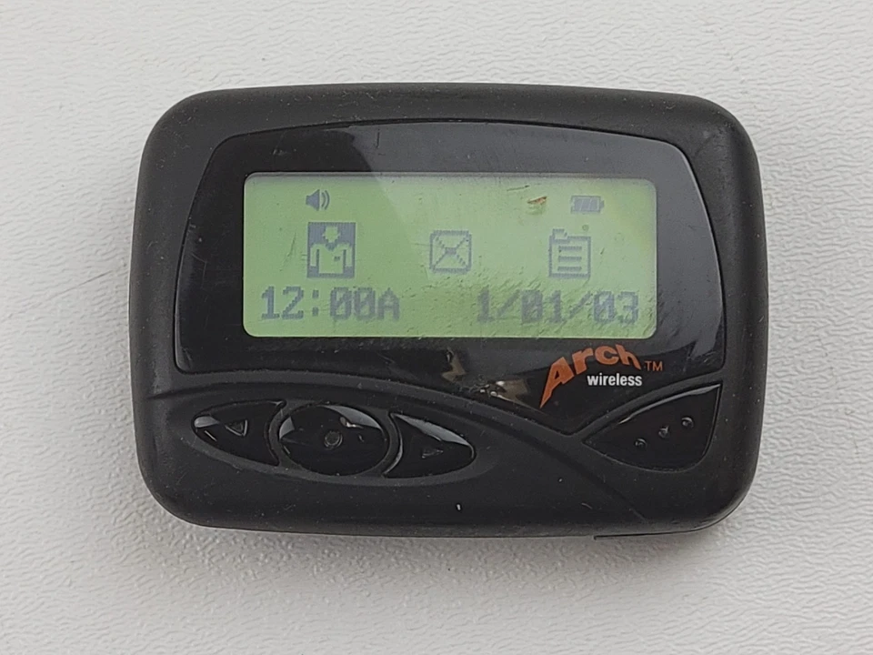 (Lot of 2) Vintage Sun Telecom Titan III (3) Flex Alpha Numeric Pagers - Image 2 of 4