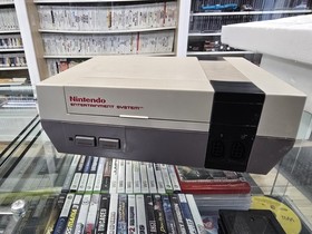 NES Nintendo Action Set NTSC Original Box Foam Tray CIB Tested Works Mario Bros