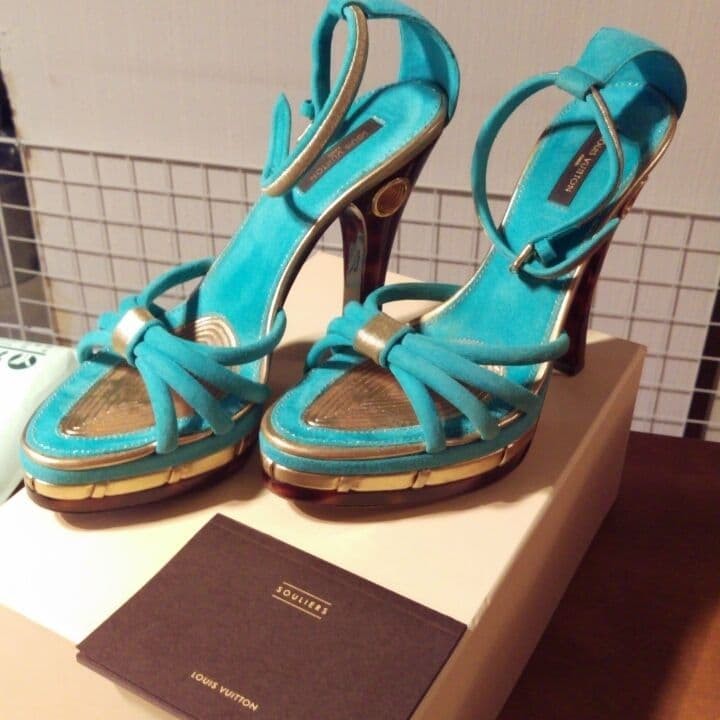 Rare Louis Vuitton Heels Size EU37.5 US7.5 Gold Blue Tortoiseshell Velvet Strap