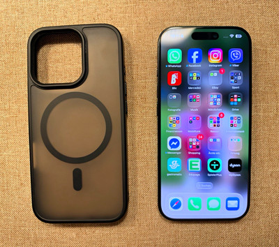 Apple iPhone 16 Pro 128 GB Schwarz
