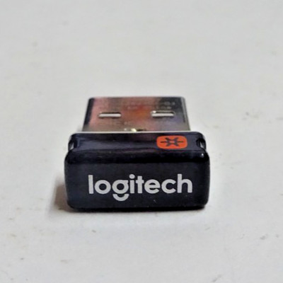 LOGITECH *N:L-U0007* USB *S/N:LZ623DJ-DJ* MAUS-TASTATUR EMFÄNGER #WL260
