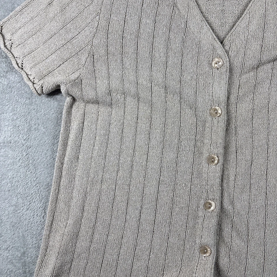 Sag Harbor Beige Silk Blend Short Sleeve Button Up Cardigan Size Medium - Image 4 of 4