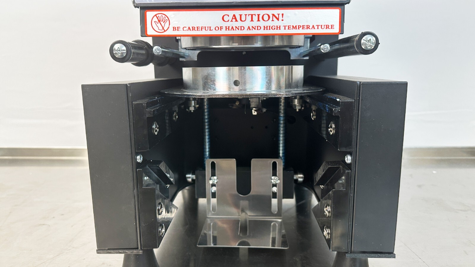 500 Cup/ H Automatic Cup Sealing Machine