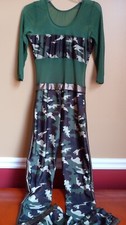 Revolution Dancewear 2 Pc. Hip Hop Dance Costume, Size MA Med Adult Green/Camo