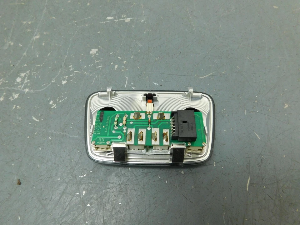 Luces domo Porsche Cayman S 987 2006 07 08 #3676 F2 Foto 3 de 4