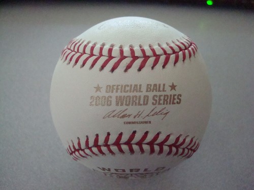 Tony LaRussa AUTOGRAPHED MAJOR LEAGUE BASEBALL 2006 WORLD SERIES BALL SIGNED - Picture 2 of 3