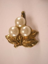 SINGLE 1 Faux Pearl Cluster Maple Leaf Vintage Formal Tuxedo Shirt Stud f08