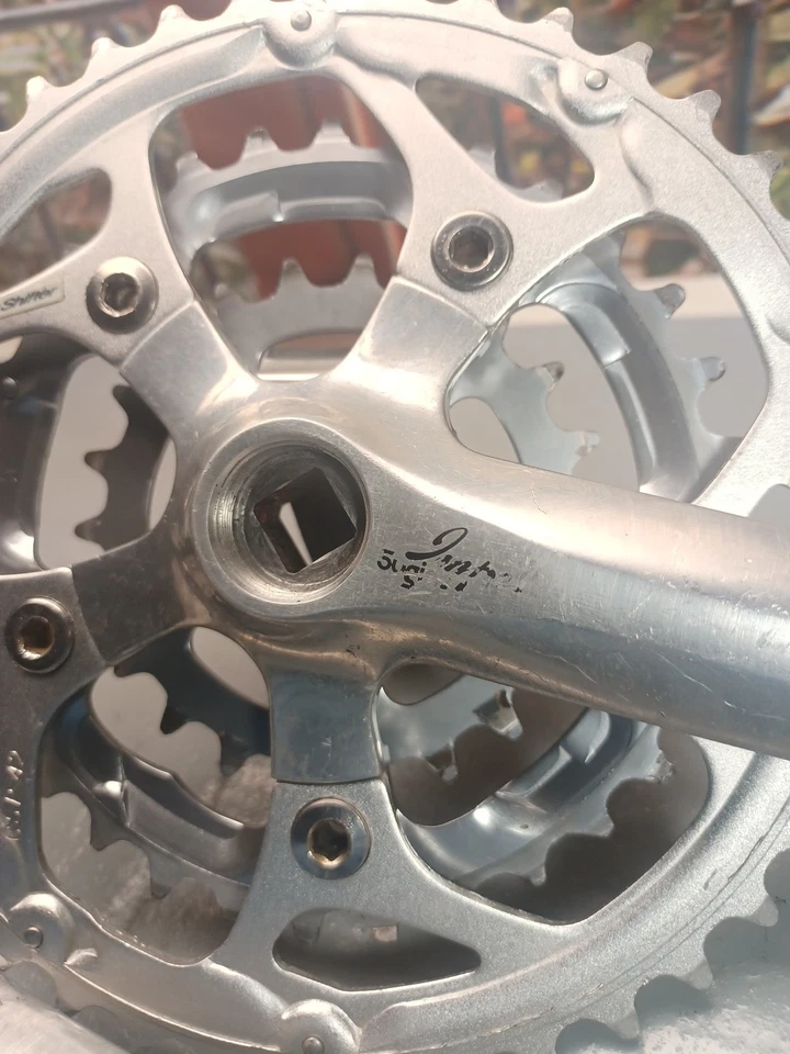 SUGINO IMPEL BICYCLE 175 MM 42/32/20 TOOTH SQUARE TAPER CRANKSET 94 MM-58 MM BCD - Image 3 of 4