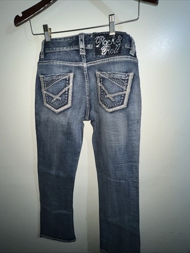 Rock n Roll Cowgirl Women Sz 26x32 Measured Blue Mid Rise Bootcut Jean - Picture 2 of 2