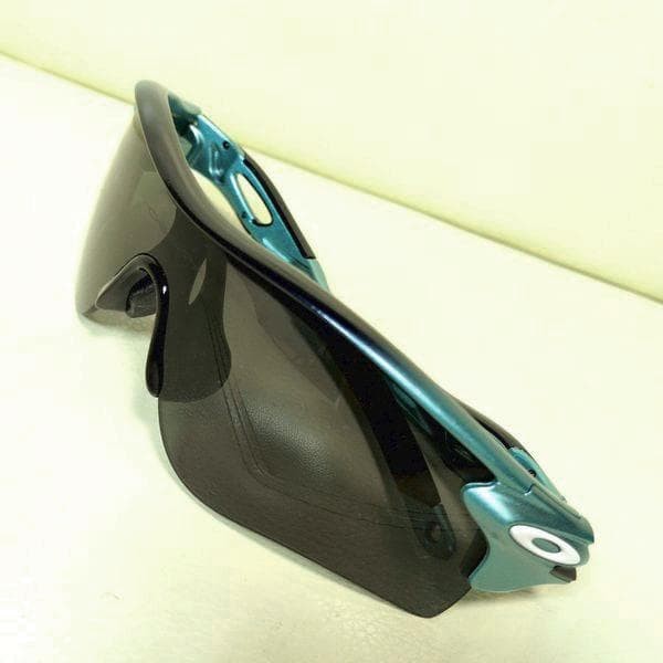 USED OAKLEY ICHIRO RETIREMENT LIMITED EDITION RADARLOCK PATH SIGNATURE MARINER image 3