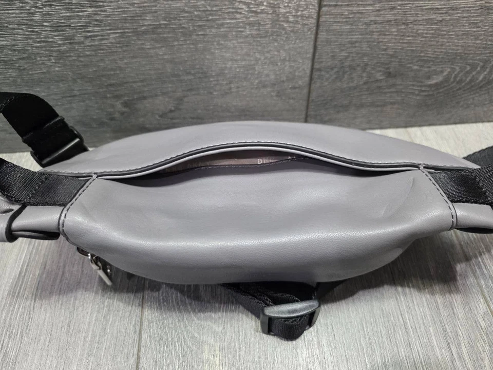 DKNY Erin-Belt Grey Bag B000434 - Image 4 of 4