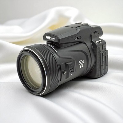 Mint] Nikon COOLPIX P1000 Black X125 16.7 MP Digital Cama Zoom 4K