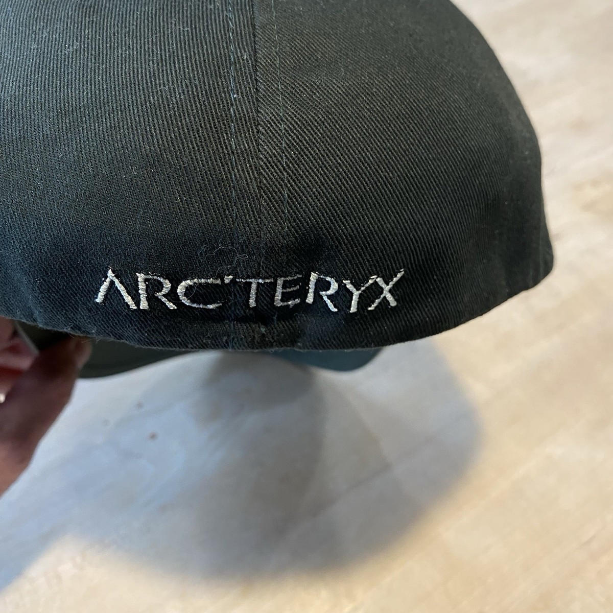 Vintage Arcteryx 1st Edition Embroidered Bird Cap - Mint - Large