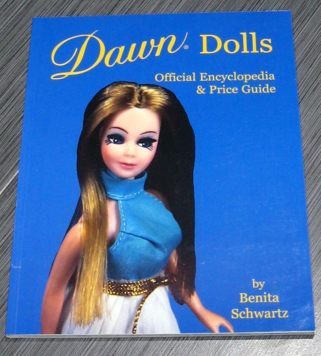 Dawn Dolls: Official Encyclopedia ドーンドール | mdh.com.sa