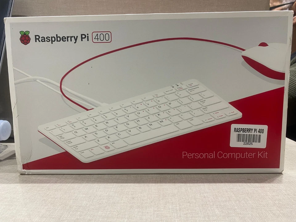 Raspberry Pi 400 Kit (microSD, Broadcom BCM2711, 1.80 GHz, 4GB, US layout) - Image 3 of 4