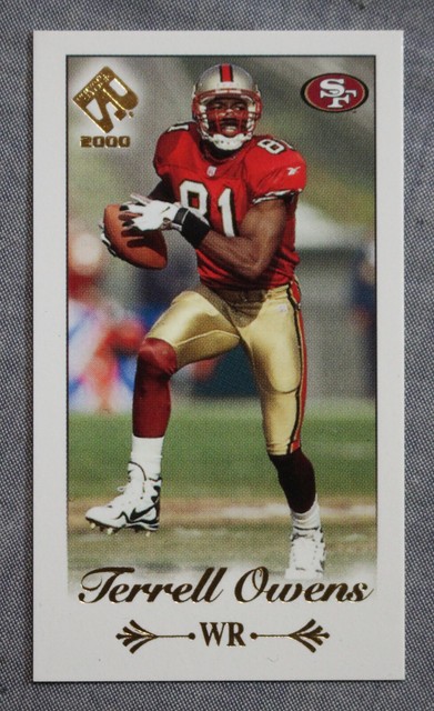 Terrell Owens HOF SF 49ers 2000 Pacific Private Stock PS2000 Action #50 NM-MT