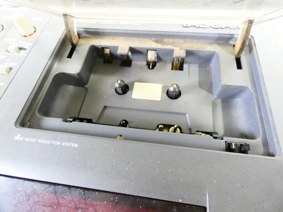 TASCAM 424MKII PORTASTUDIO Mehrspurrecorder - Einfache Bedienung bestätigt - Bild 3 von 4