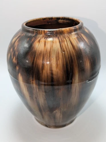 Vintage Brush McCoy Art Pottery Dark Brown  Vase #050