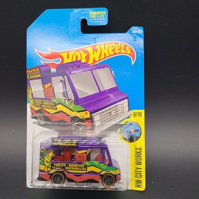 Hot Wheels Quick Bite Tacos El Segundo Food Truck Purple HW City Works Diecast
