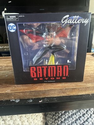 Batman Beyond Gallery Diorama Diamond Select DC Collectible
