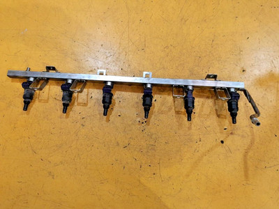OEM 2001 BMW E39 530i SE LCI M54 6 X EINSPRITZDÜSE SET MIT RAIL 1439800 ORIGINAL