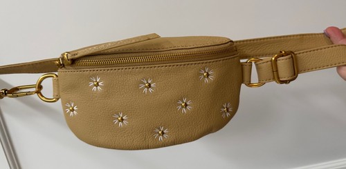 HOBO INTERNATIONAL BEAUTIFUL  FERN BELT BAG NEW SOFT LEATHER