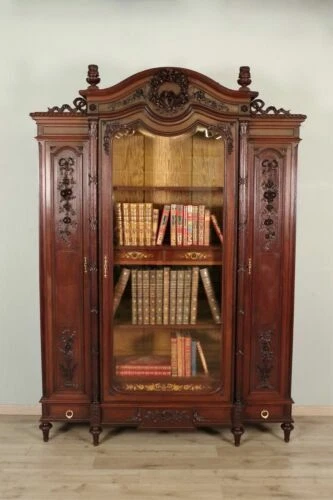 Meubles de rangement du XIXe siècle etagères, bibliothèques acajou