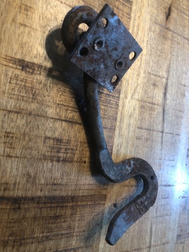 Vintage Door Cast Iron Hook Latch Lock Texture Country Rustic Decor for Gate - Picture 2 of 6