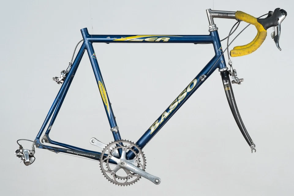 BICICLETA DE CARRERAS DE CARRETERA BASSO SHIMANO DURA ACE 9S 3T TITANIO VELOCIDAD ALUMINIO ANTIGUA Foto 2 de 4