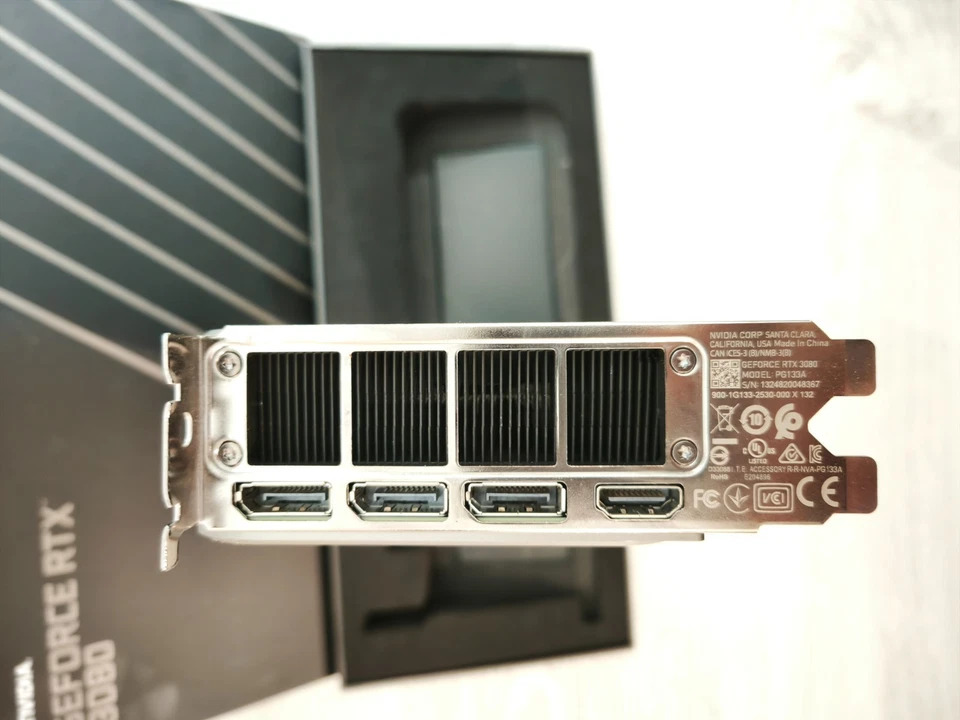 NVIDIA GeForce RTX 3080 Founders Edition 10Go GDDR6X Carte Graphique - Photo 3/4