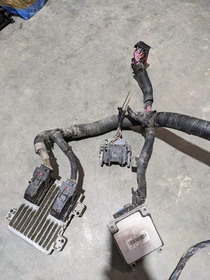 Arnés de cables de motor Tahoe 2007 5,3 L 2x2 1159875 Foto 3 de 4