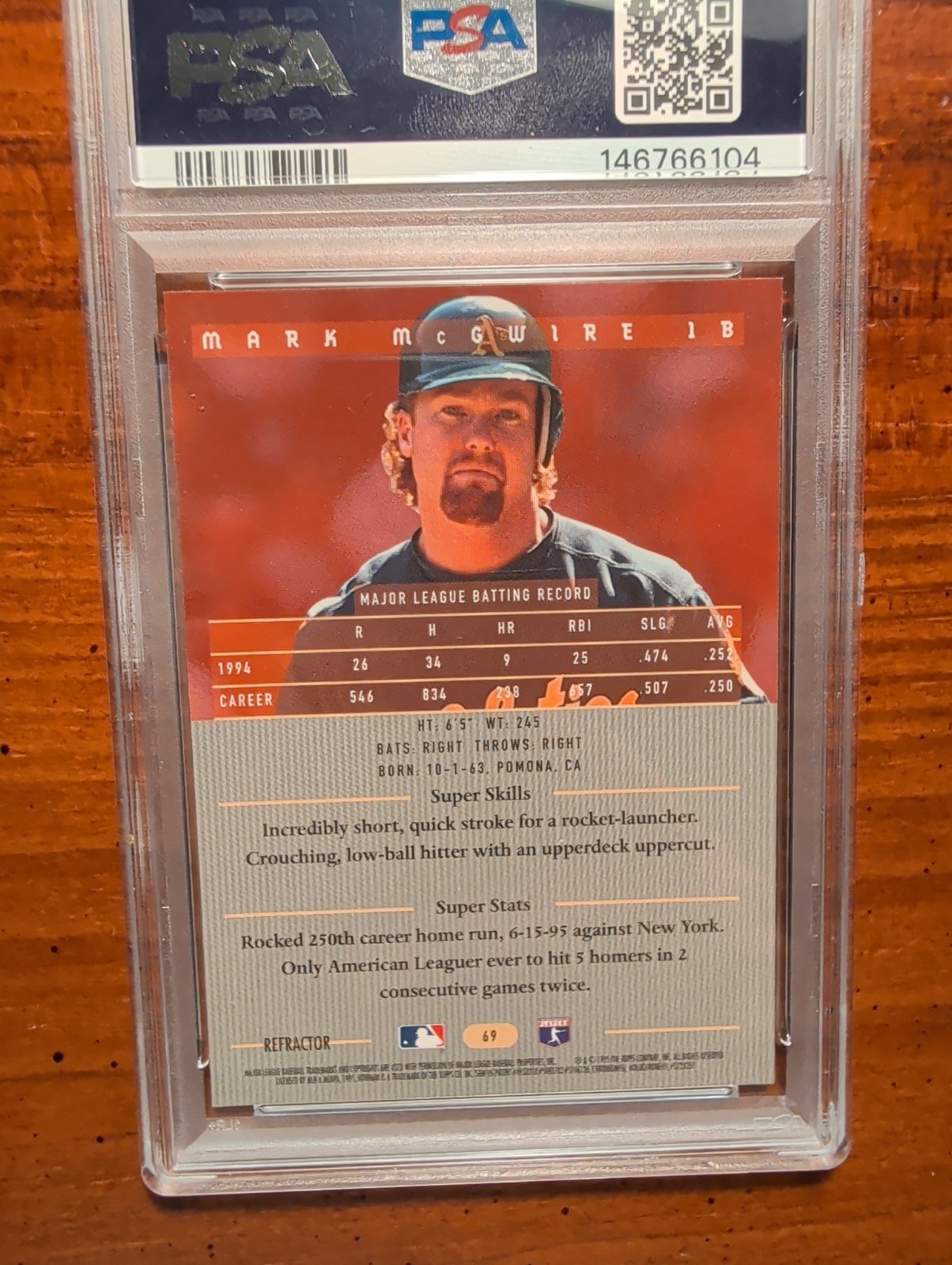 1995 Bowmans Best Refractor Mark Mcgwire PSA 8 Red Low Pop view 8