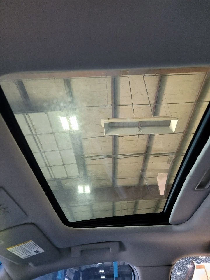 2005-2011 CADILLAC STS Sun Roof Sunroof Glass Only 25791961 - Image 4 of 4