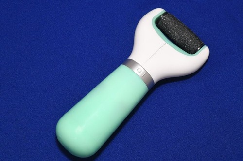 Cordless Callus Smoother Pedicure Tool – Smooth Cracked Heels Instantly - Picture 2 of 2