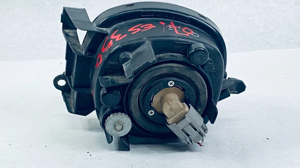 Светодиодные противотуманные фары для правой стороны пассажира 07–09 Lexus ES350 ES - Изображение 3 из 4