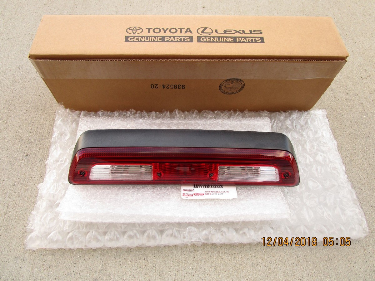 2007-2021 Toyota Tundra Rear Center Top 3rd Third Brake 2007-2021 Toyota Tundra Rear Center Top 3rd Third Brake
