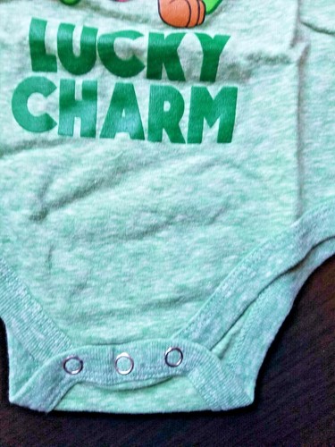 BOYS INFANT PAW PATROL CHASE MOMMY'S LUCKY CHARM GREEN SIZE 3-6 MONTHS BODYSUIT - Picture 5 of 9