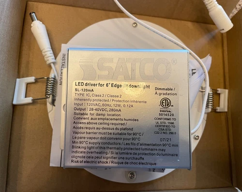 SATCO S11830 6" SQUARE COLOR SELECTABLE DIRECT WIRE DOWN LIGHT QTY. 3 - Picture 2 of 7