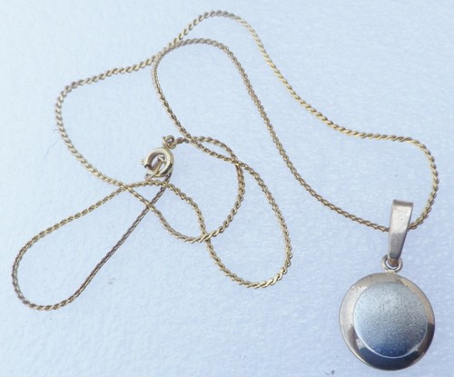 collier pendentif plaqué or 18k et argent poinçon rond relief 761 - Picture 2 of 4
