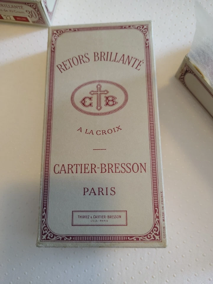 Retors Brillante Cotton Spool Thread + Box CARTIER-BRESSON Paris #194 Ombre Red - Image 3 of 4