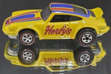 Hot Wheels Flying Colors Redline Diecast Car P-911 Porsche Carrera 1974 HERFY'S