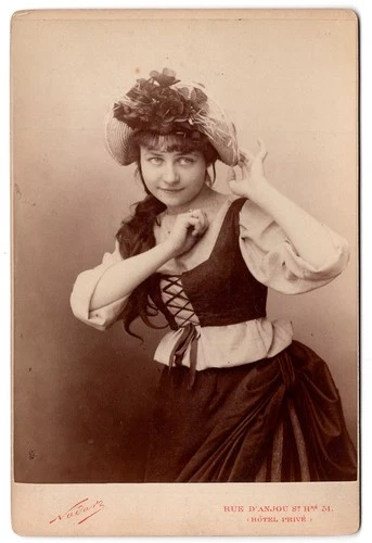 Marguerite DEVAL by Nadar.