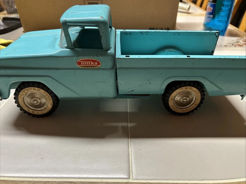 Vintage Metal Tonka Truck - Image 2 of 4
