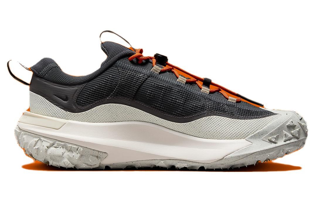 Size 9.5 - Nike ACG Mountain Fly 2 GORE-TEX Low Dark Smoke Grey