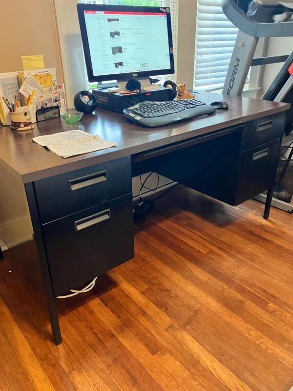 Компьютерный стол HON Metro 60 с двойным пьедесталом мокко/черный - Изображение 3 из 4