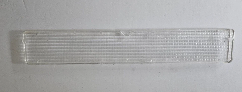 Lente luz de giro delantera izquierda Chrysler LeBaron 1977-1978 3881651. Foto 3 de 3