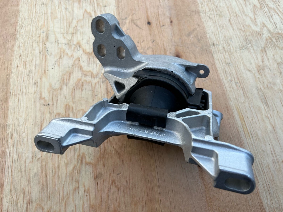 Mt.茶臼　4 A4433 Hydraulic Front Right Engine Mount 1Pc, Fits Mazda CX-5, 3